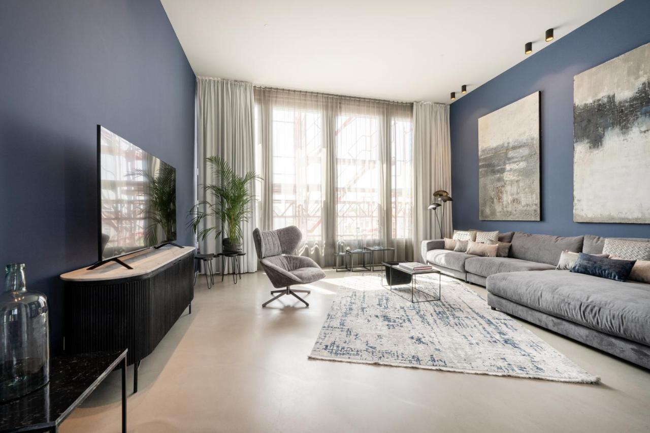 Studio Terrace